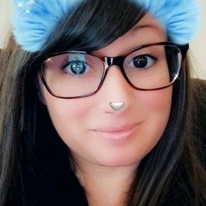 Meet your Posher, Sasha